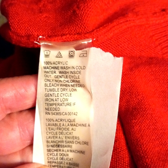 Allison Daley Red Sweater.     Size XL/TG - Picture 5 of 5